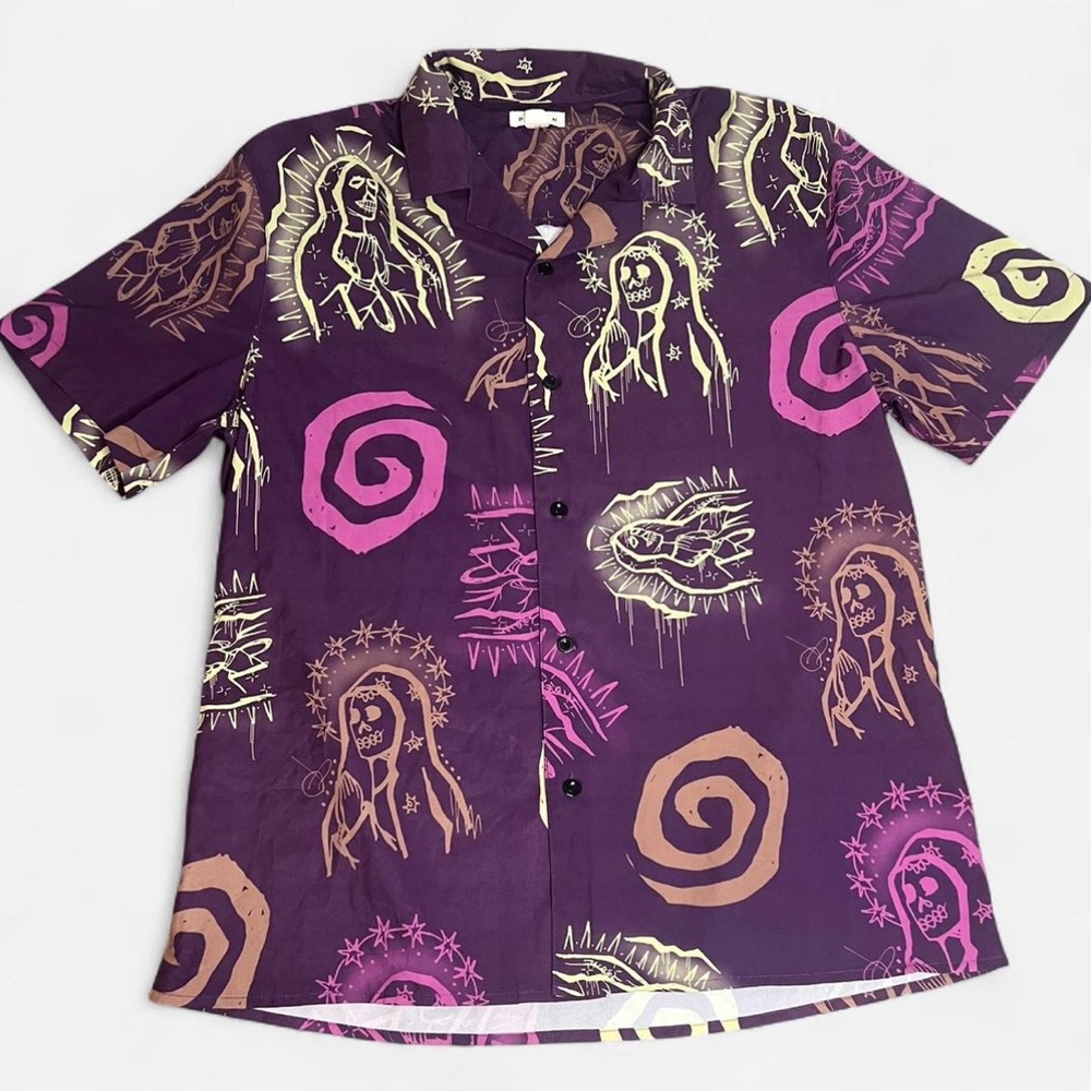 Pacsun Santa Muerte Purple‎ and multi-coloured button-up shirt size Large